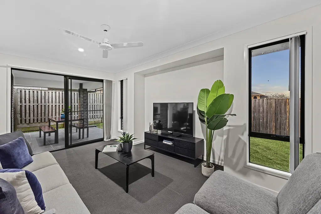 61 Chelsea Crescent, Bridgeman Downs, QLD 4035