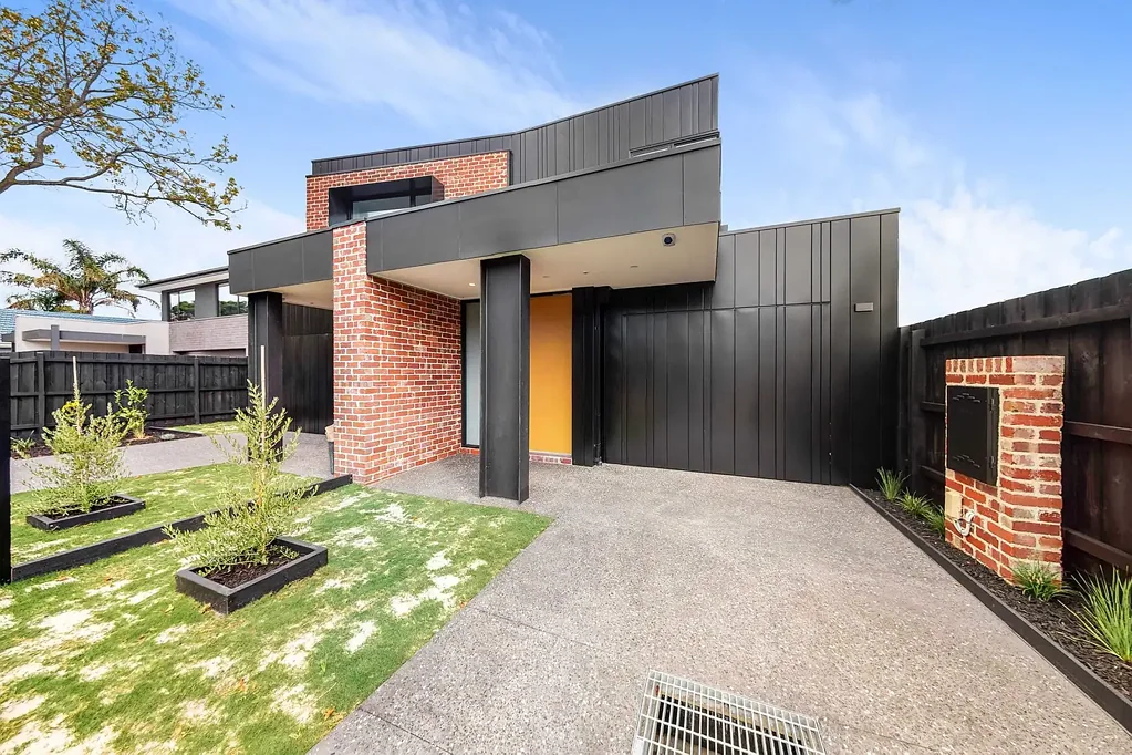 Exceptional Living, Lifestyle & Location