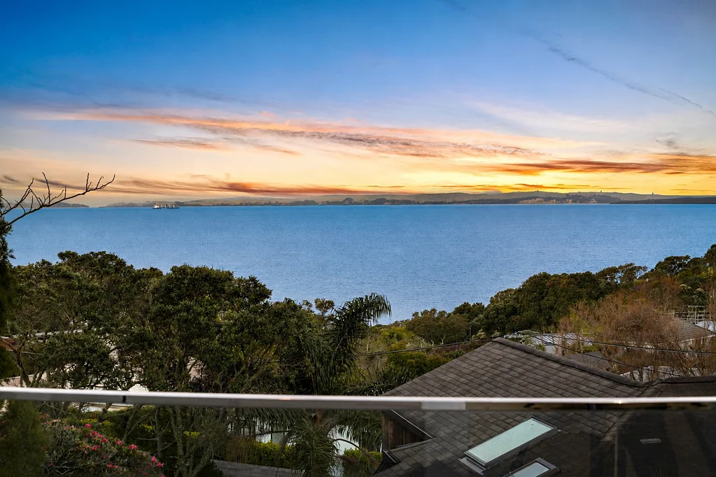 Murrays Bay 5房  Coastal Luxury. Effortless Living. Sublime Views