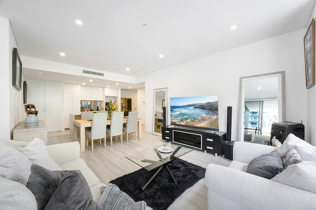 Ryde Charming Home - Comfort and Convenience