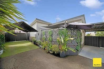 Long Gully 2Habitaciones Fully Renovated Home on a Generous Allotment