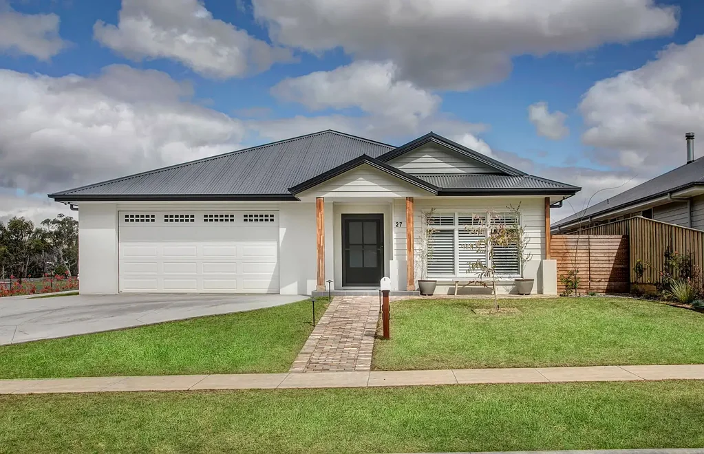 Balaclava 5房  The Family Home You’ve Been Searching For!