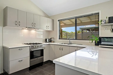 8 Avalon Court, Strathpine, QLD 4500, 3 rūma, 1 rūma horoi, House