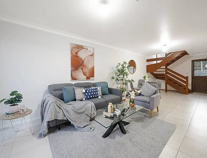 15/1 Manning Street, Warwick Farm, NSW 2170, 2房, 1浴, 城市屋