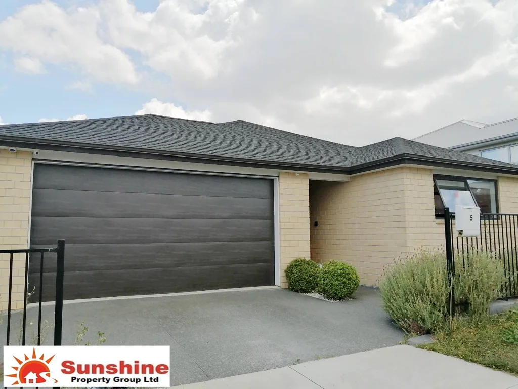This solid brick  home offers 4 double bedrooms