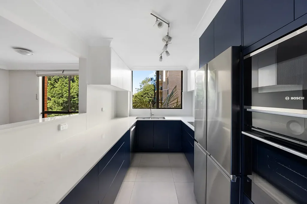 Modern Living in a Peaceful City Setting