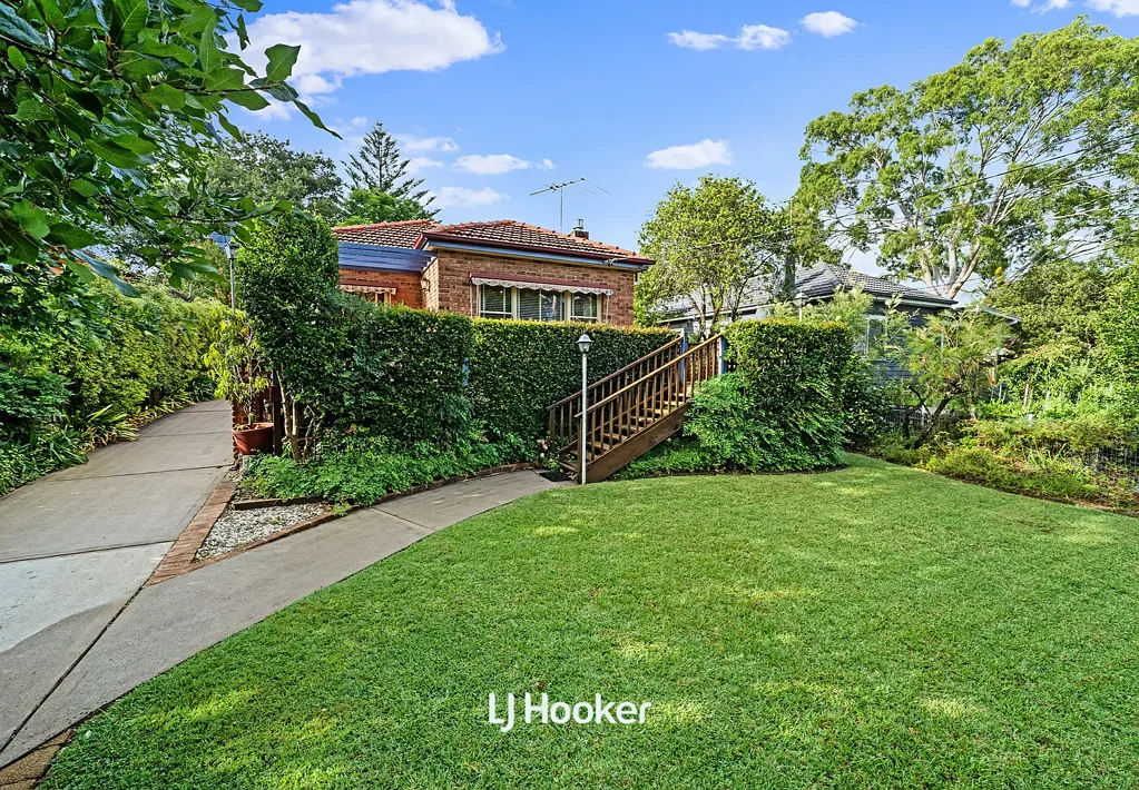 14 Kamilaroy Road, West Pymble, NSW 2073