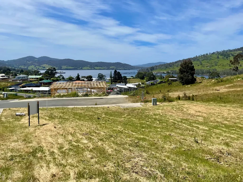 Port Huon Residential Lot With Current Building Approval