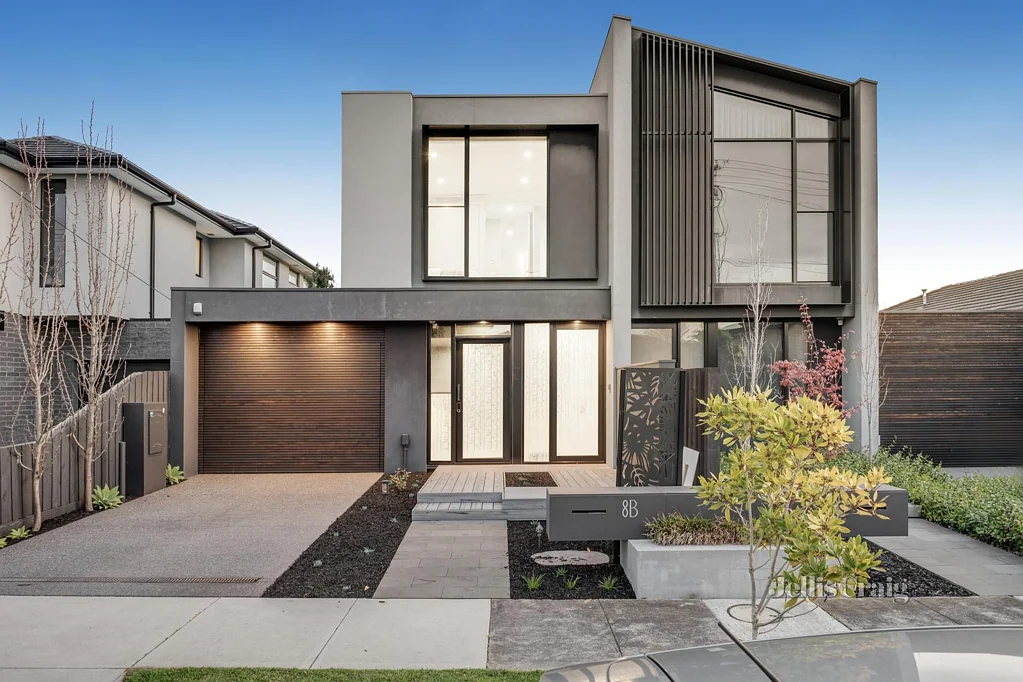 8B Blackshaw Street, Mckinnon, VIC 3204