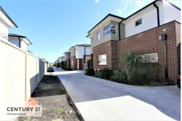 3 Chava Place, Springvale South