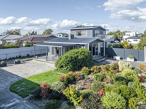 Jervoistown 4房  Escape to Jervoistown – spacious family living