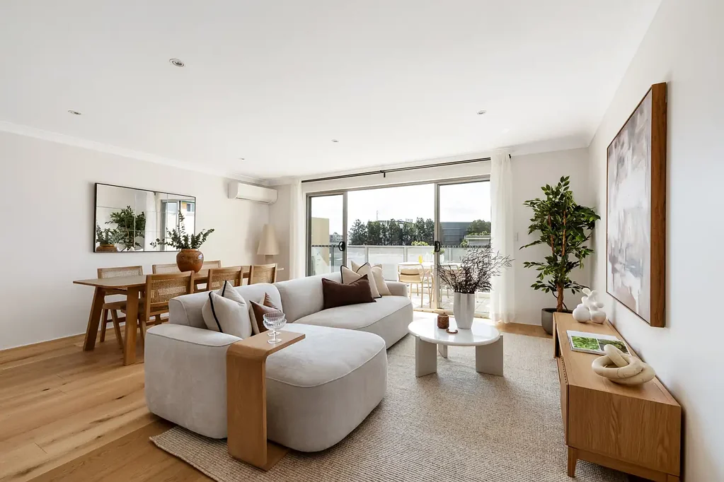 Marrickville 2Moenga Oversized haven with walk-everywhere address