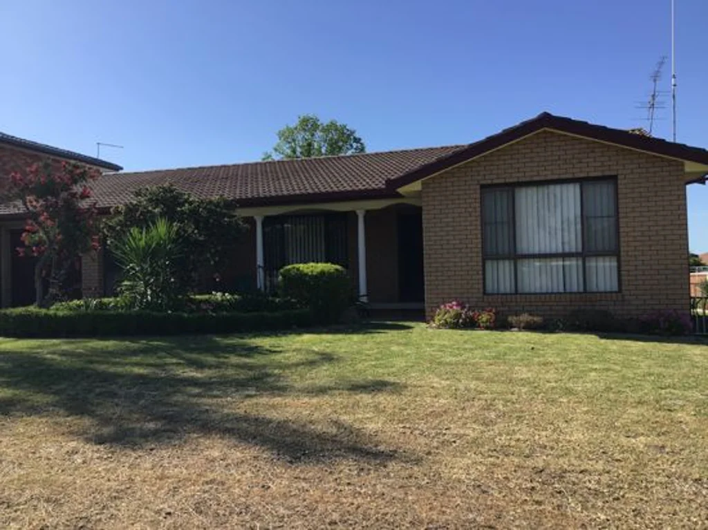 HILLVUE - Four Bedroom Home - Includes Yard Maintenance