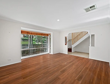 10 Clydebank Crescent, Glen Alpine, NSW 2560, 5部屋, 3バスルーム, House