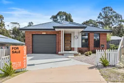 20 Eleni Ave, Kingston