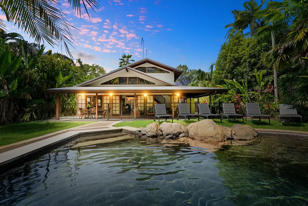17 Coral Drive, Port Douglas, QLD 4877