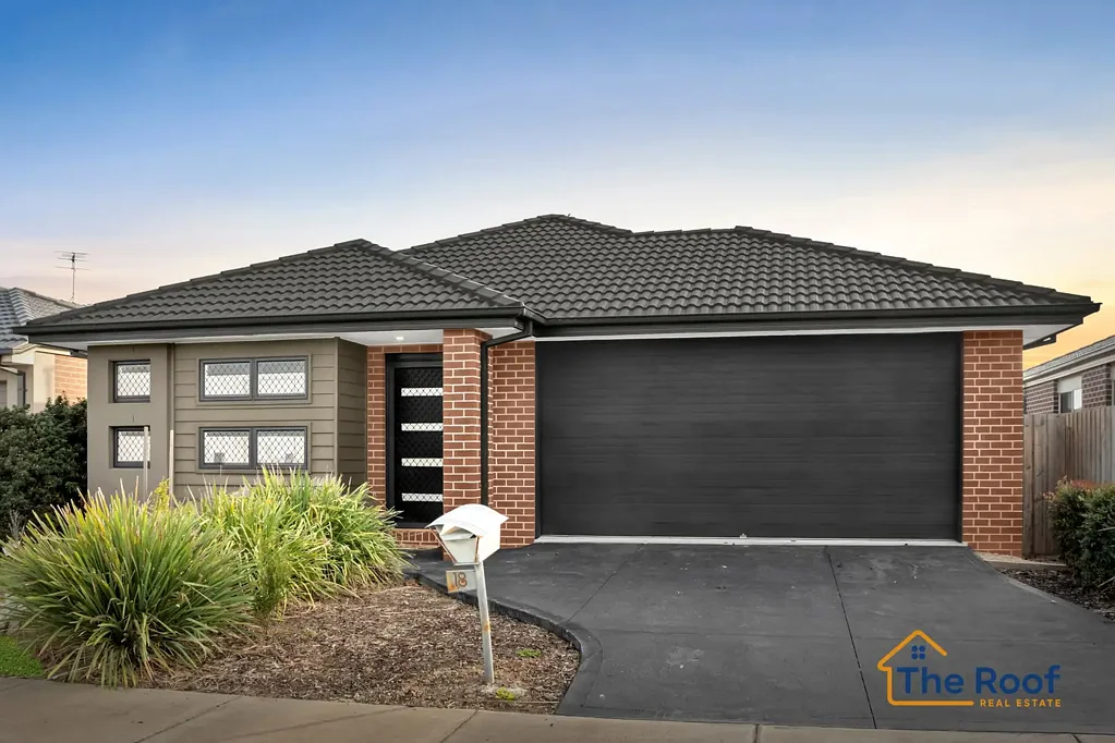 Armstrong Creek 4غرفة نوم Great opportunity for growing families and investors on prime location !