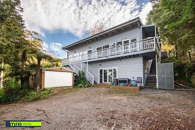 217 Olinda-Monbulk Road, Monbulk, VIC 3793, 4房, 3浴, 独立屋