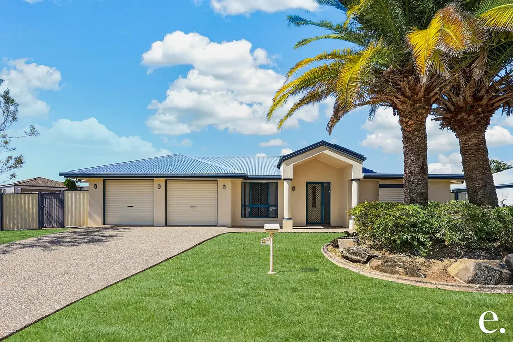 Yeppoon 4 Bedroom A Coastal Home Designed for Living, Working and Entertaining