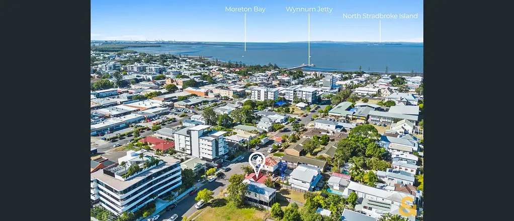 Mins Walk To Wynnum central Station