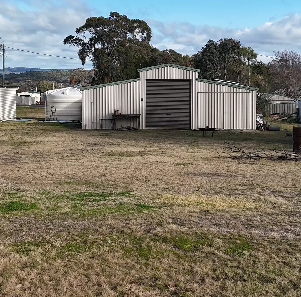 Glen Aplin  Built your new home - 1000m2 Block with American Barn - Glen Aplin