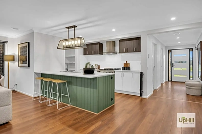 21 Frodo Circuit, Clyde, VIC 3978, 4房, 2浴, House