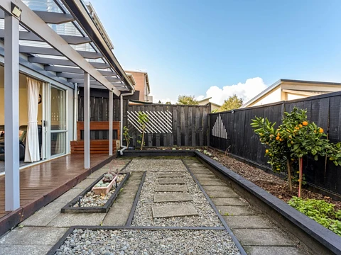 99 Albionvale Road, Glen Eden, Waitakere City, Auckland