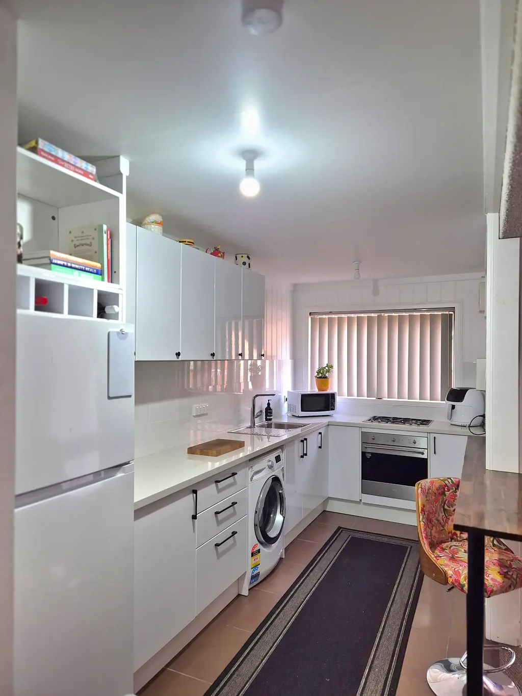 Queanbeyan 2غرفة نوم Stylish Two-Bedroom Unit in the Heart of Queanbeyan