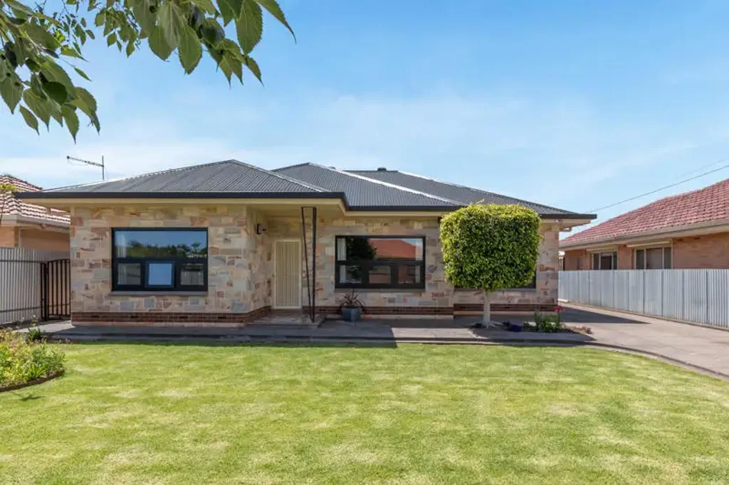 16 Rositano Avenue, Seaton, SA 5023