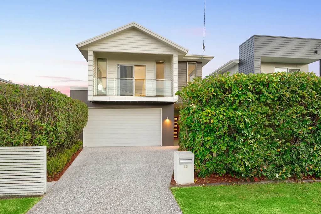 25 Maggs Street, Wavell Heights, QLD 4012