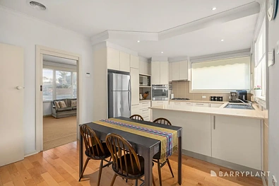 101 Lower Dandenong Road, Mentone, VIC 3194, 5 Bedrooms, 2 Bathrooms, House