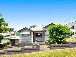 96 Peach Street, Greenslopes