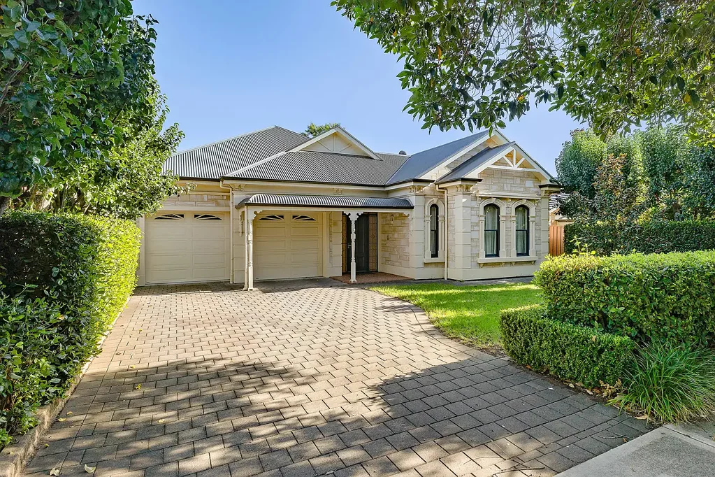 Luxury Family Living in Prestigious Joslin – Executive Villa with Exceptional Space & Style