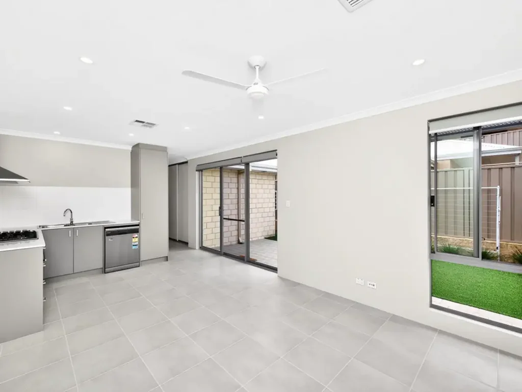 Modern Comfort in Sinagra�s Heart