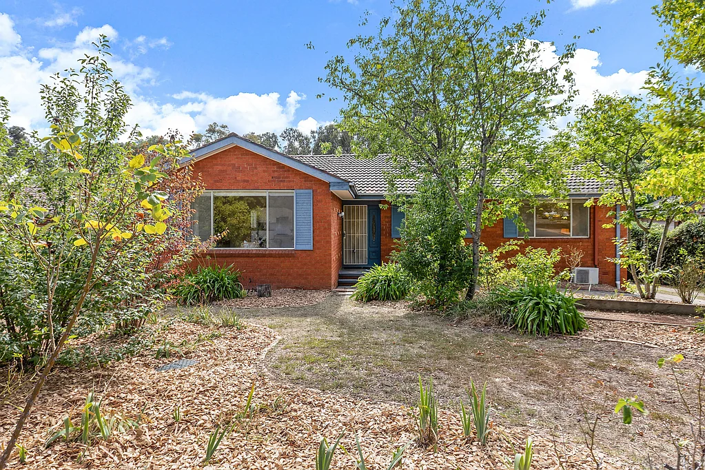 12 Arndell Street, Macquarie, ACT 2614