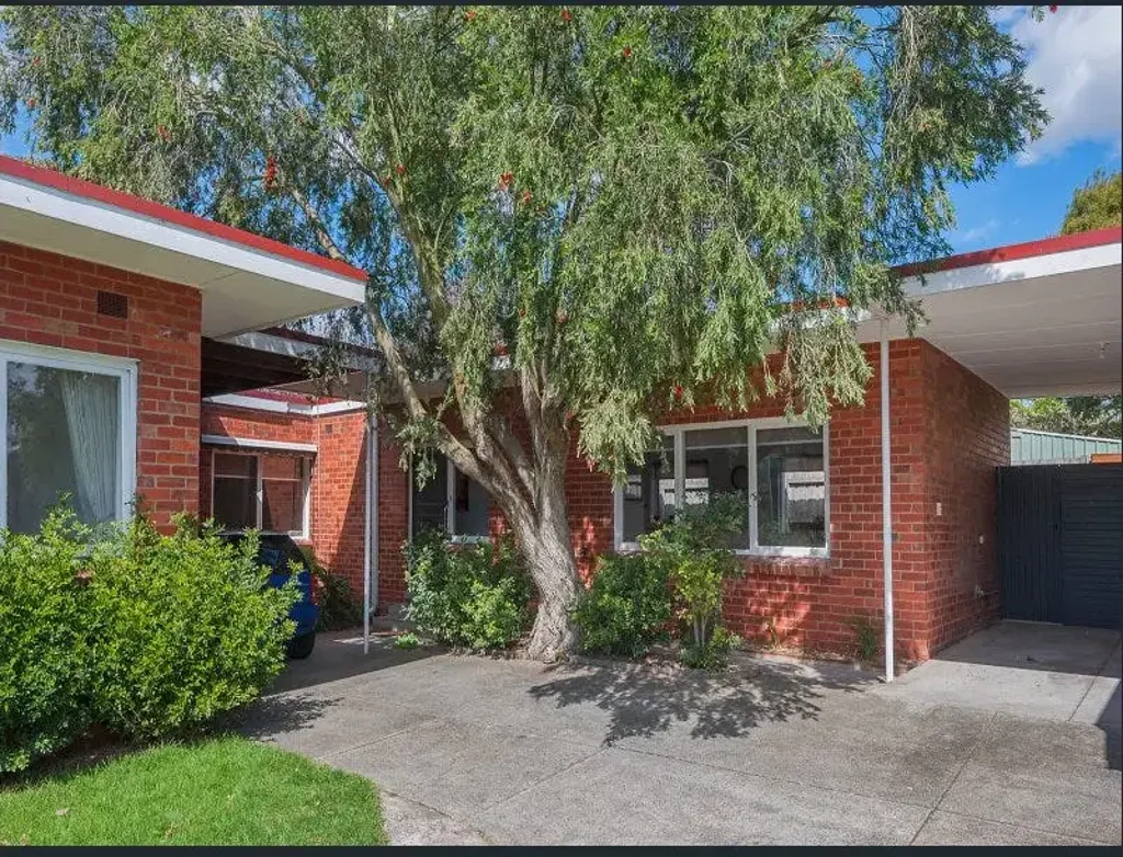 “CHARMING CLINKER BRICK UNIT - water bills are included!”