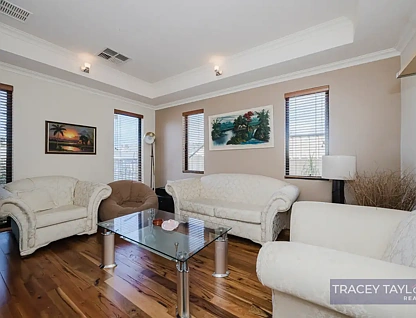 10 Stanmore Place, Clarkson, WA 6030, 4 રૂમ, 2 બાથરૂમ, House