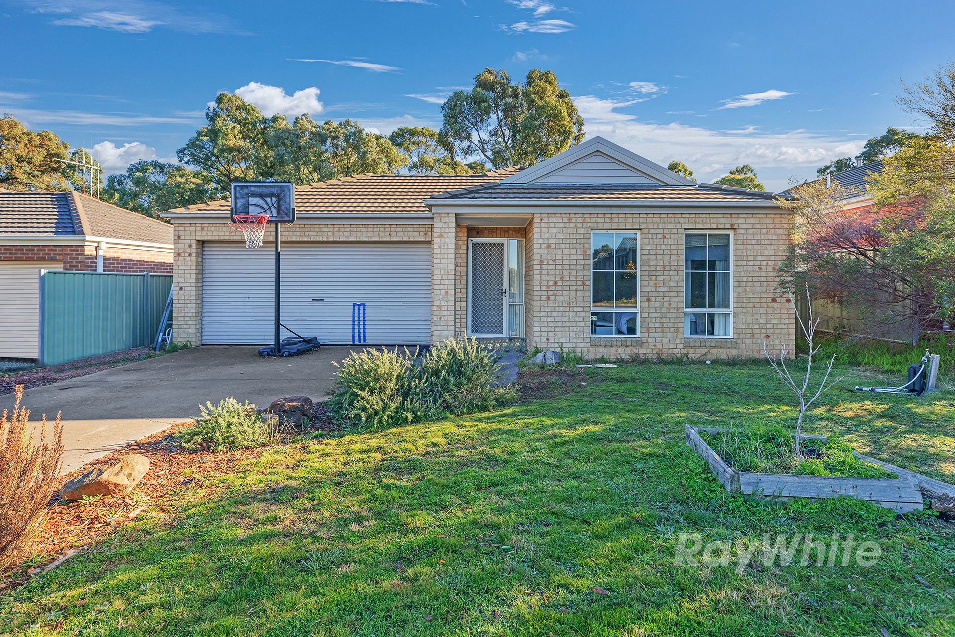 21 VISTA ST, EAGLEHAWK VIC 3556, 0 chambres, 0 salles de bain, House