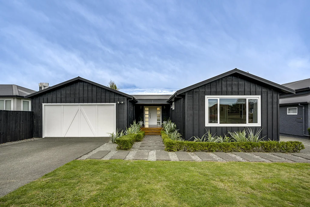 Havelock North 4chambre Now's the time to claim a central Havelock address