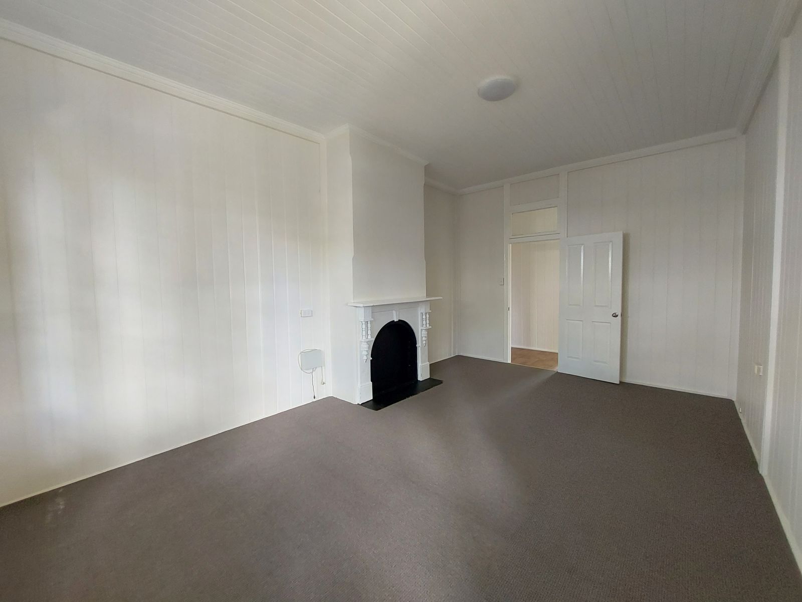 4 COMMERCE ST, TAREE NSW 2430, 0 Bedrooms, 0 Bathrooms, House