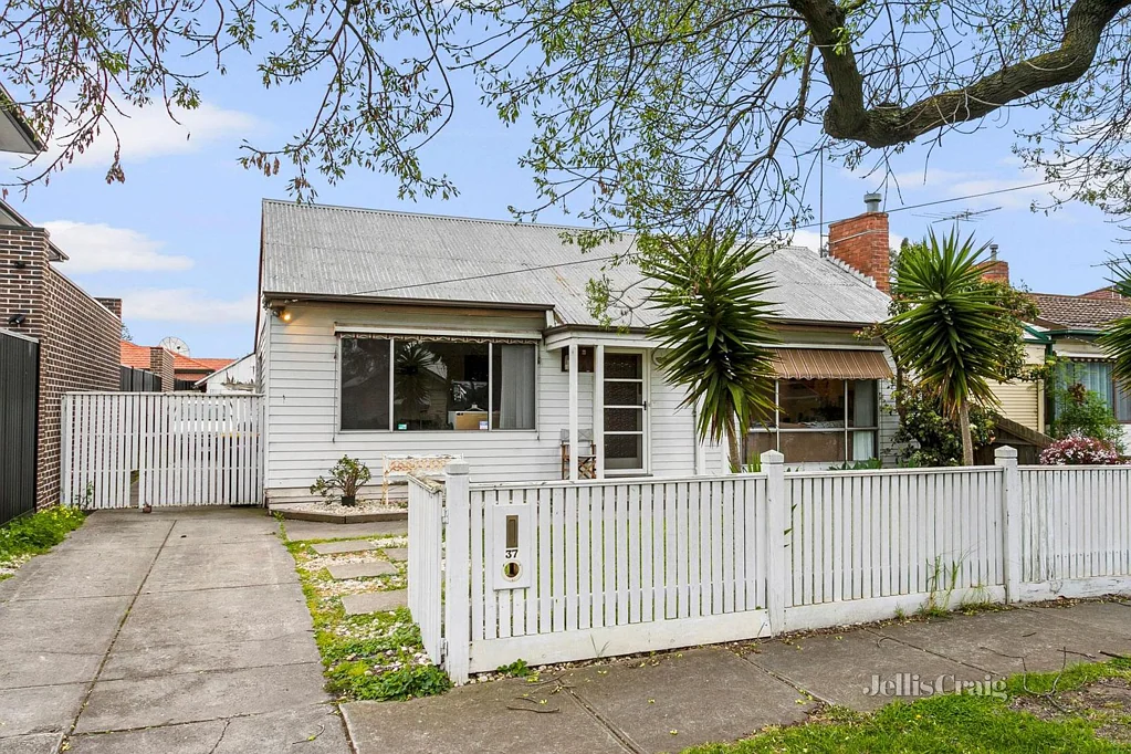 37 Hick Street, Spotswood, VIC 3015