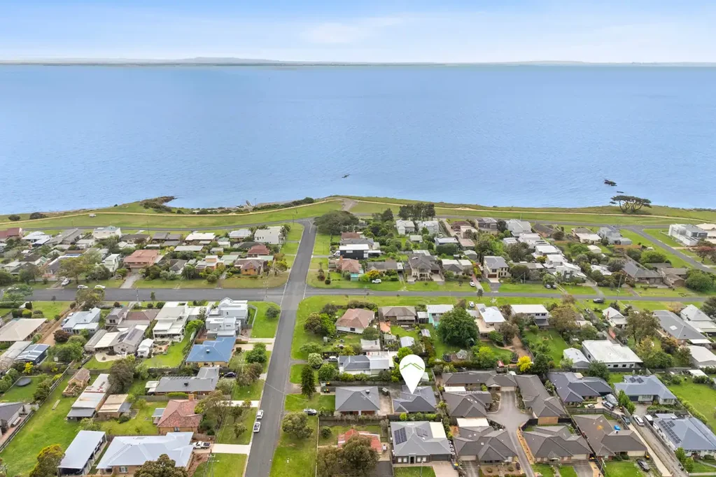 Portarlington 3Kwarto Modern Coastal Living Moments from the Bay