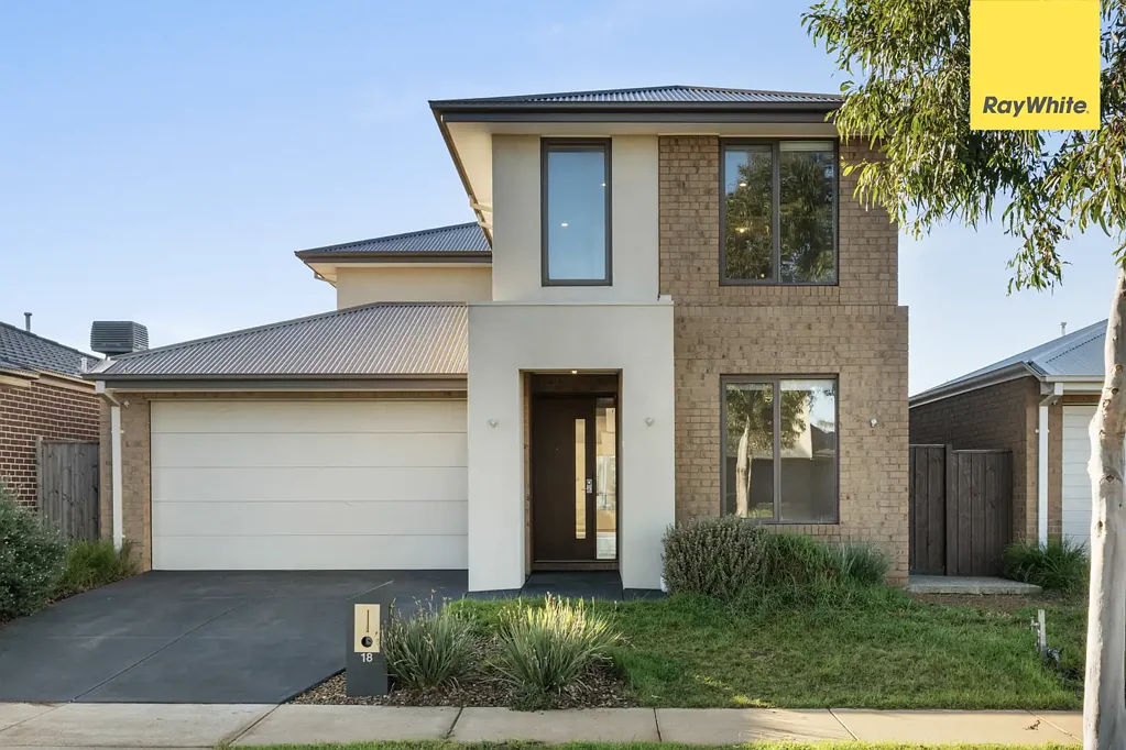 Spacious Double Storey Family Home in Bonnie Brook