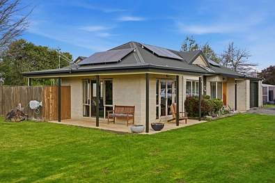 Rolleston 2침실 * UNDER OFFER * Wow, A 1192m2 Section!