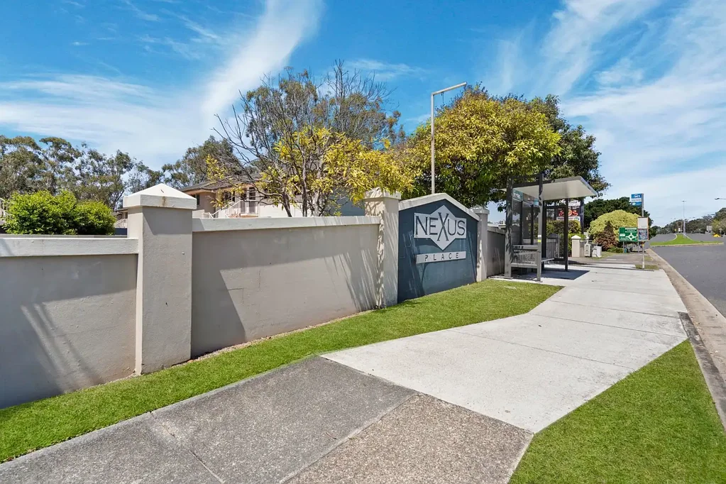 Ashmore 3 Bedroom INVESTORS - OPPORTUNITY KNOCKS!