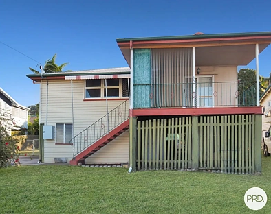 South Gladstone 3Kwarto OPPORTUNITY KNOCKS - RENOVATORS DELIGHT