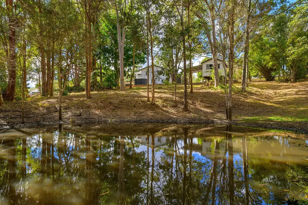 Veteran 5房  Small Acreage, Family Living Redefined