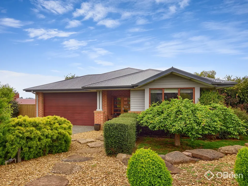 17 Bunyip Drive, Drouin, VIC 3818
