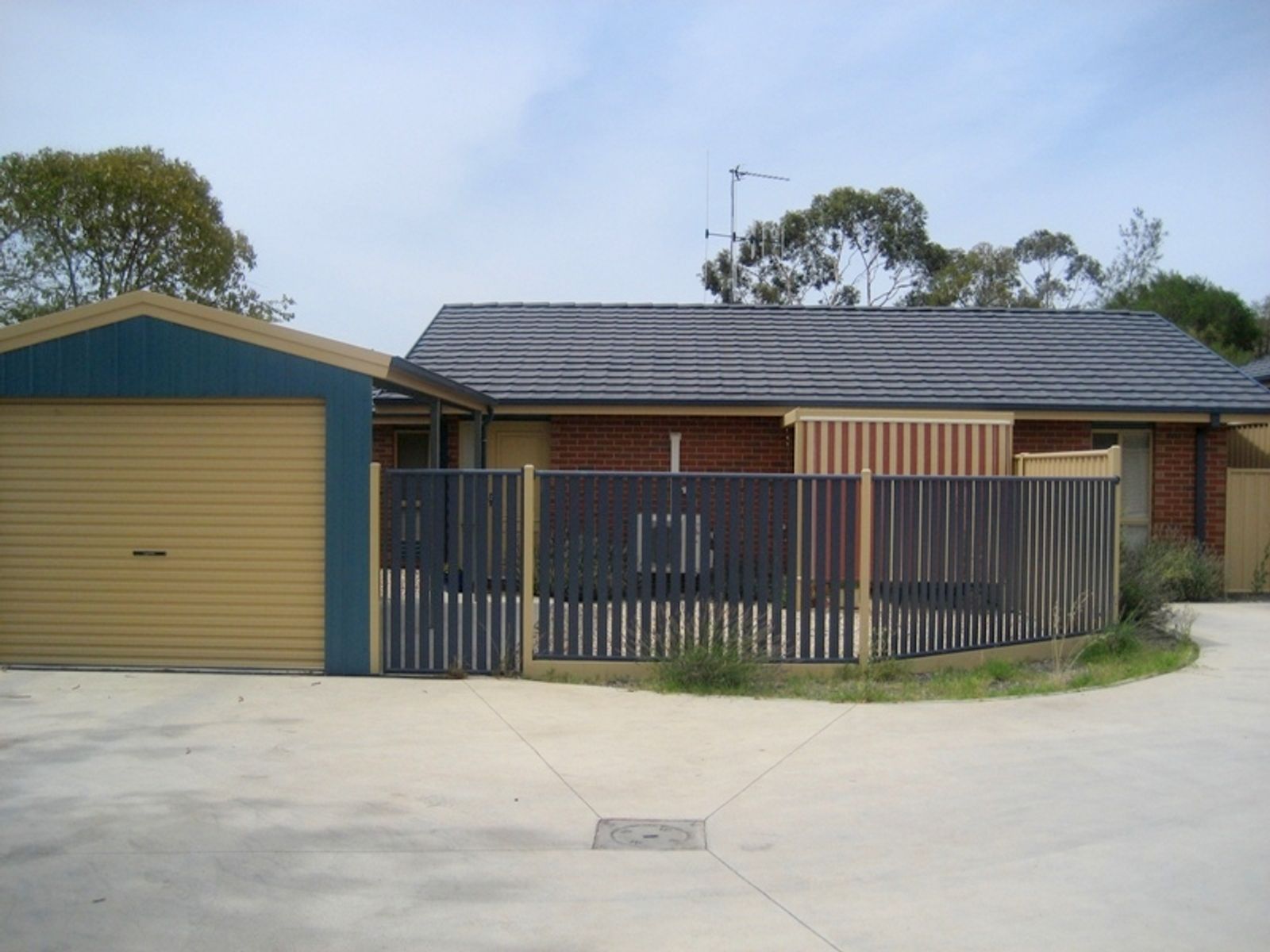 UNIT 3 22 MAHON AV, KENNINGTON VIC 3550, 0房, 0浴, Unit