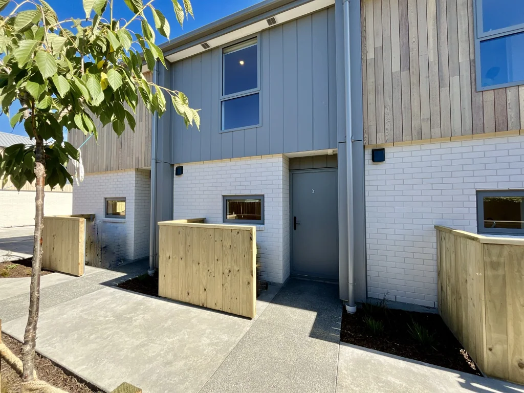 Two bedroom and Two Bathroom TownHouse